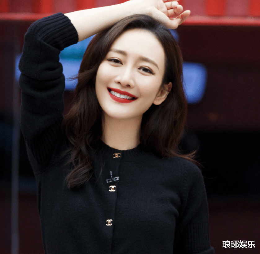 周笔畅|浪姐2五公结果出炉，周笔畅倒数第一，陈小纭没被淘汰惹争议