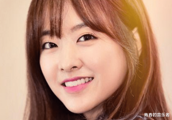 春晚|她在高中时期就成为大明星，不断的提高自己的演技，巩固地位