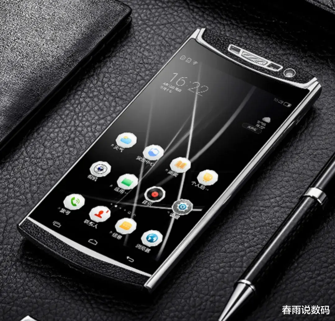 主板|為什么現在的手機都采用玻璃后蓋，僅僅是因為好看嗎？