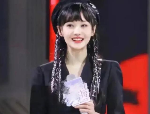 郑爽|郑爽宣布退圈，张翰就突然官宣新身份，简单几字让网友无力招架