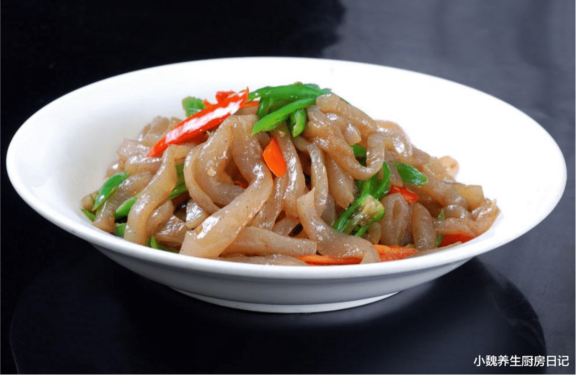 青椒|这菜是减肥者的最爱,简单炒一炒,营养又实惠,好吃不长肉!