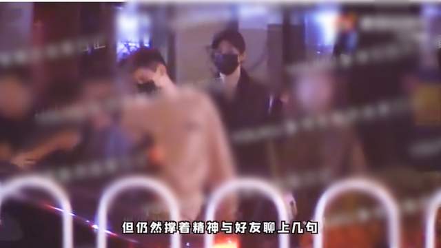 鹿晗|鹿晗关晓彤又被偶遇！穿同款卫衣逛街显甜蜜，频频撒糖有望结婚？