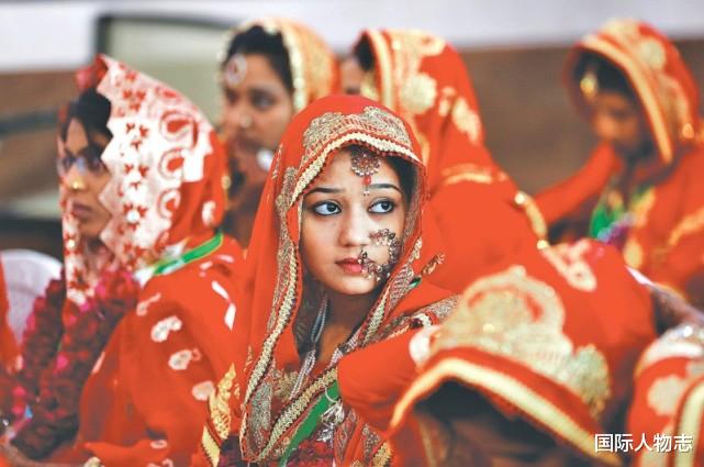 印度21歲女子要嫁給親叔叔，還帶著16歲聾啞妹妹一同嫁過去-圖3