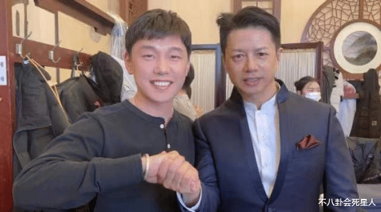 央视|8位明星出席央视茶话会，刘德华黄轩一身正气，个个都是优秀艺人