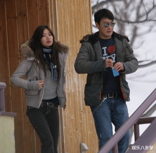 乐基儿|她28岁嫁给黎明，4年花光7亿身家，38岁远嫁美国成这般模样