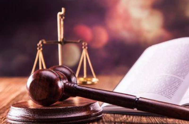 国内社会速递 毕业后生活不如意，陕西男子持刀杀害女邻居泄愤，判有期徒刑8年