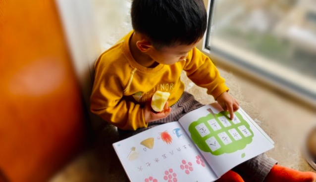 爱学习的禾禾妈|幼儿园不教孩子识字?太天真,小学家长告诉你:识字量有多重要