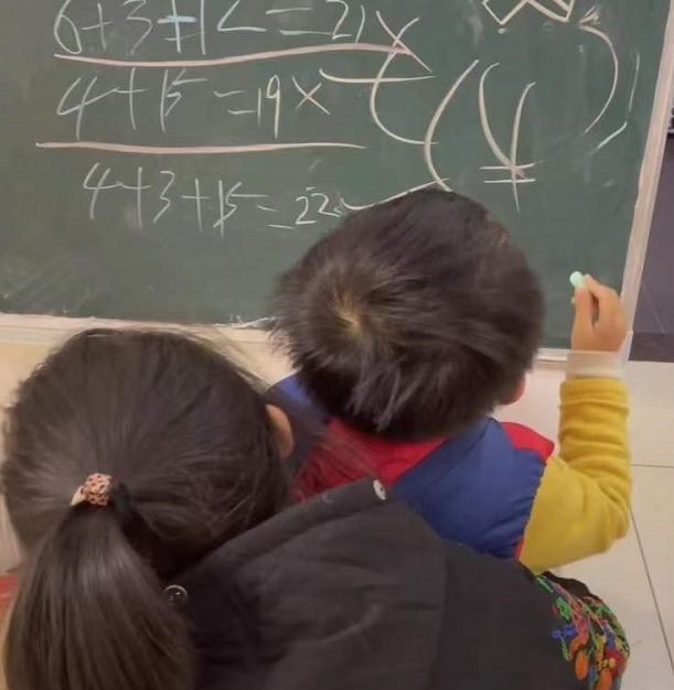 |田静该怎么保护孩子？奇奇和悦悦又被威胁，被指“别出意外”