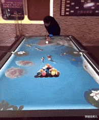 学姐说育儿|神回复:看到一位小姐姐在为难,我该伸出援手吗?神评亮了