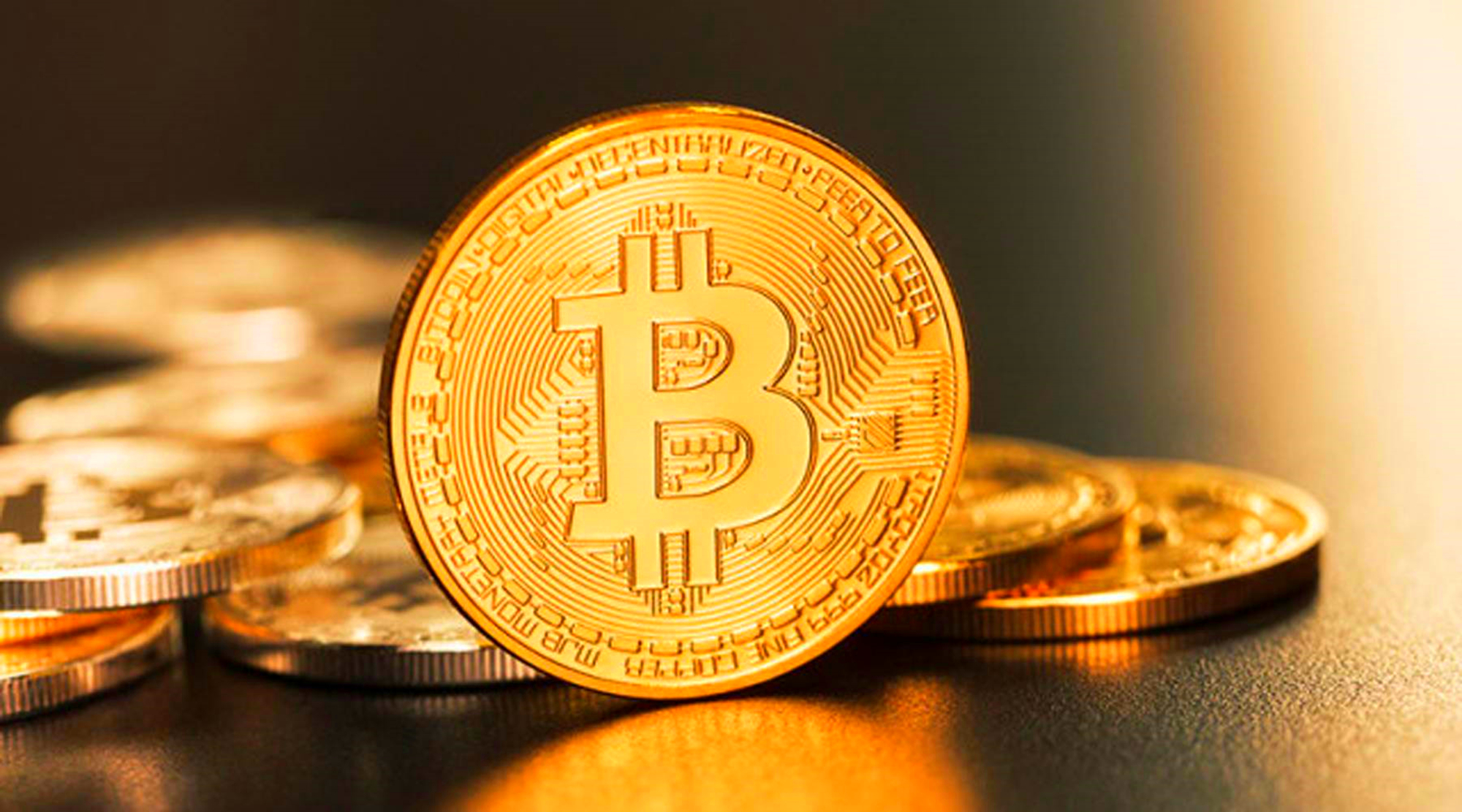 湖南 “比特币首富”持有10万枚，却以135亿贱卖，他这么说