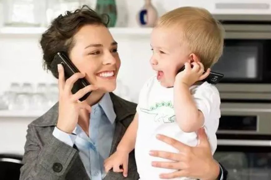 医学生|“妈妈你为什么要上班?”妈妈们不同的回答,影响孩子未来的格局