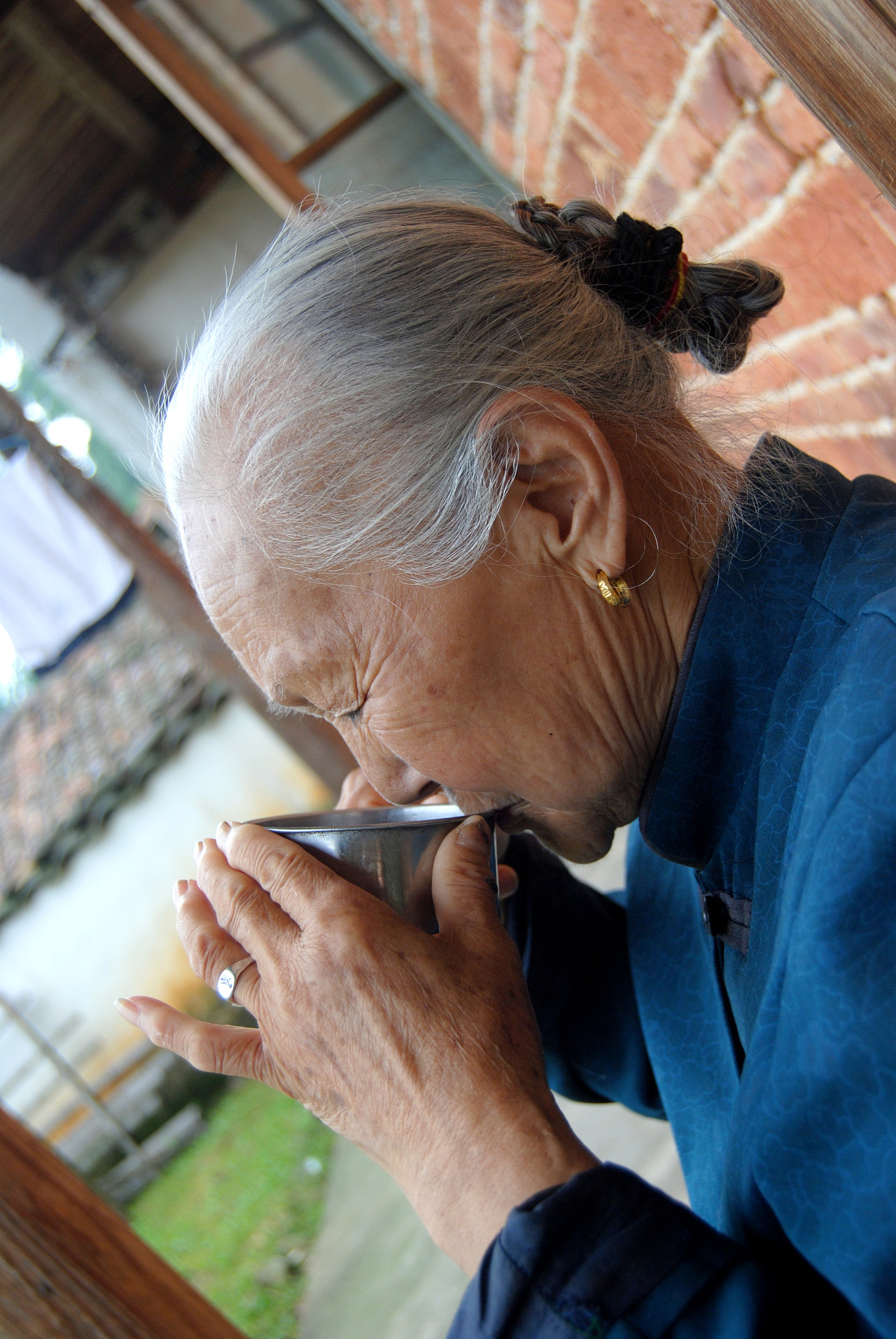 面对如此狠心的外婆，这次我做得很绝情