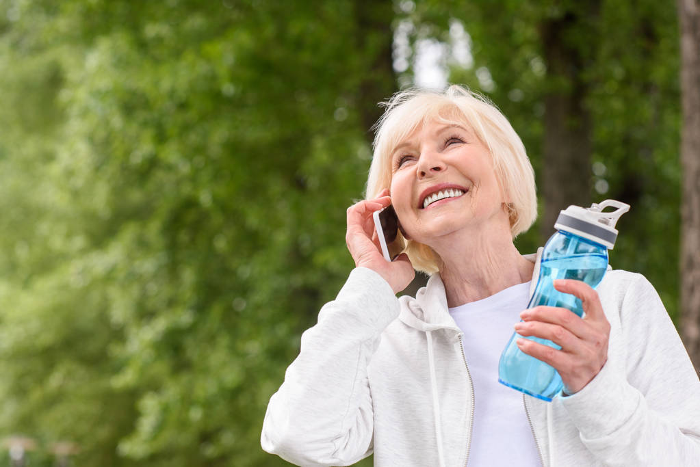 大脑|六七十岁的人，要想老得慢，日常做好两件事