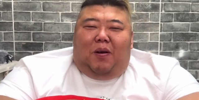 短视频 胖猴仔:百万博主作品一夜清空,为保命进减肥训练营,他能成功吗