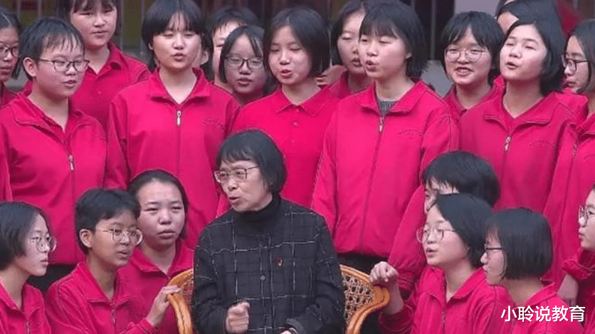 张桂梅|华坪女高招聘老师，张桂梅设置门槛，首先就淘汰了清华学生李新野