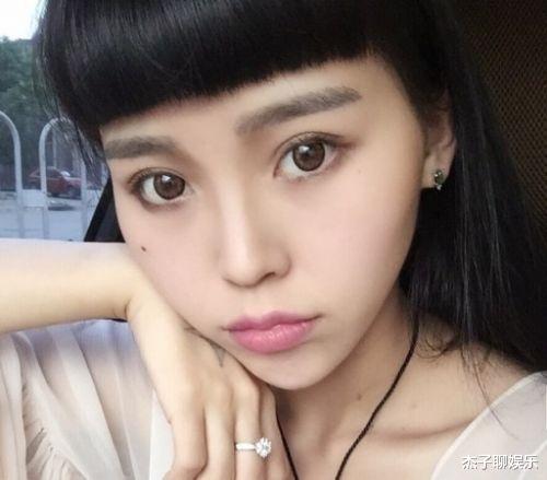 王迅|小三上位逼死前妻?王迅娶小18岁妻子,还笑称“顶配媳妇儿”