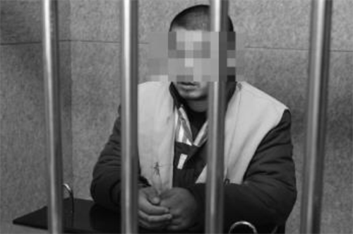 广西一放贷员上门催债,反被欠款人反杀藏尸山洞,发现时已成白骨