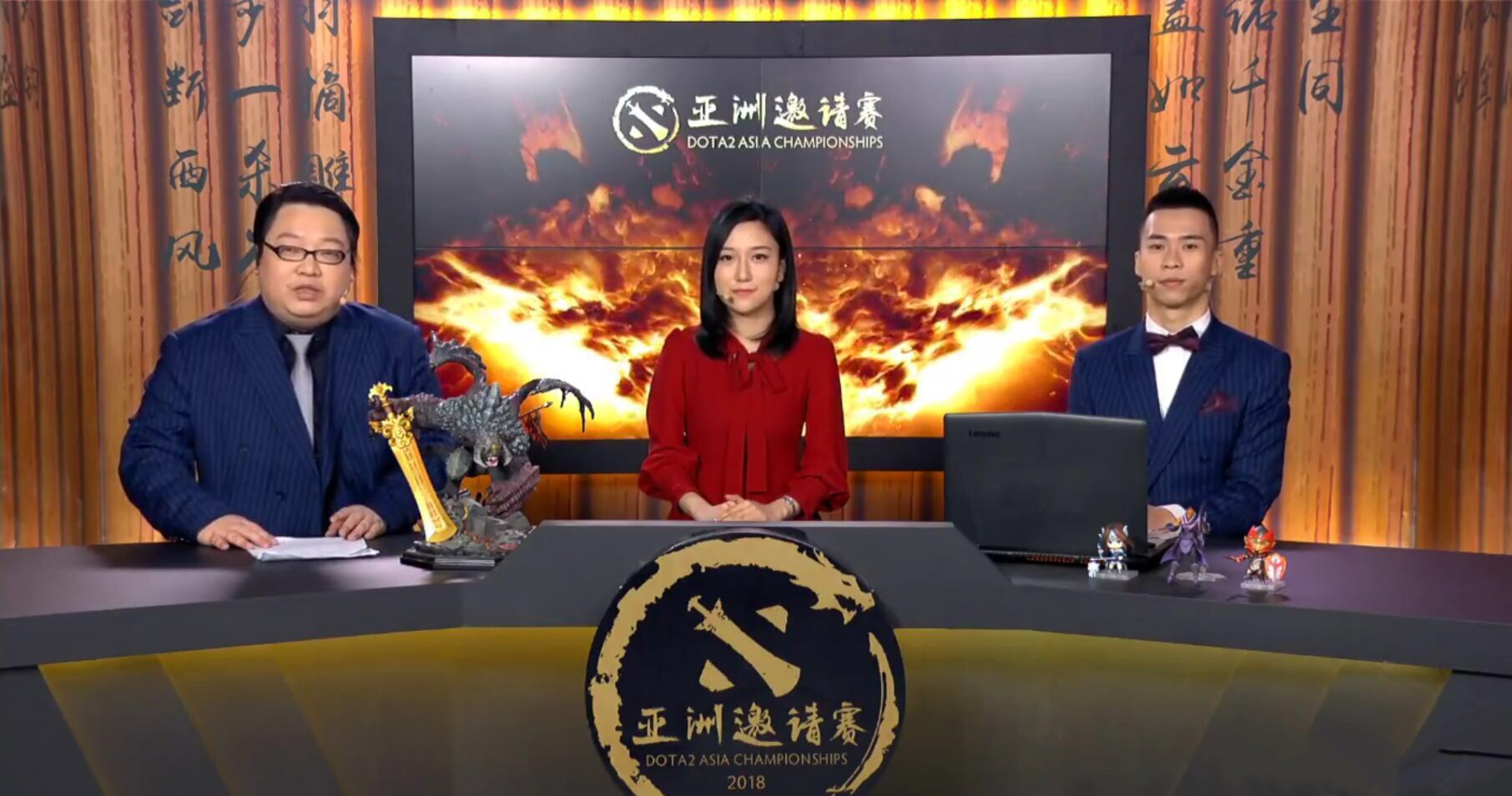 dota2|Dota2-有惊无险！美女解说璨璨路遇醉汉险些出事，水友：注意安全