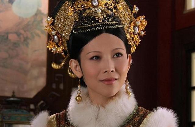 甄嬛传|甄嬛传：宜修对皇上说“你以为姐姐真的爱你吗？”这话有何深意？