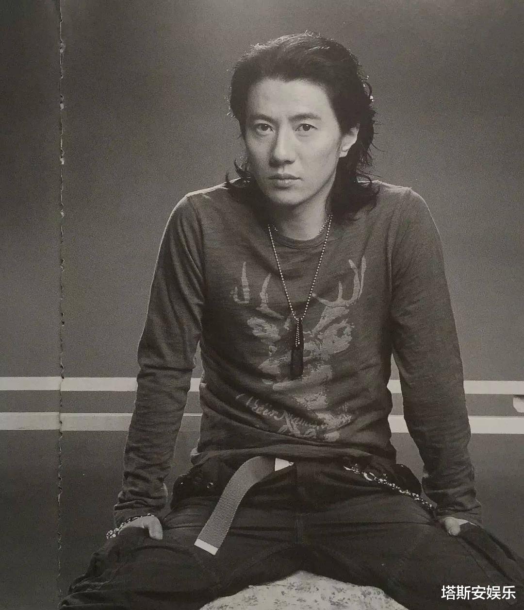 郑钧|“这屋女孩我都睡过”摇滚老炮郑钧年轻时女友数不清