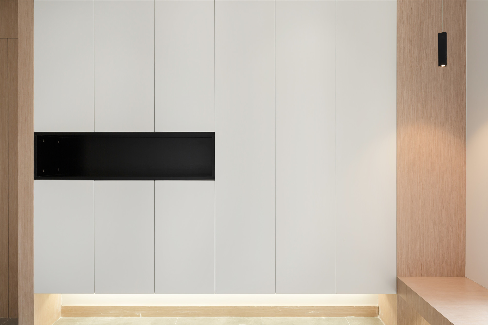 老公装修的新房,花了25w的效果,这是家吗?是快捷酒店吧?