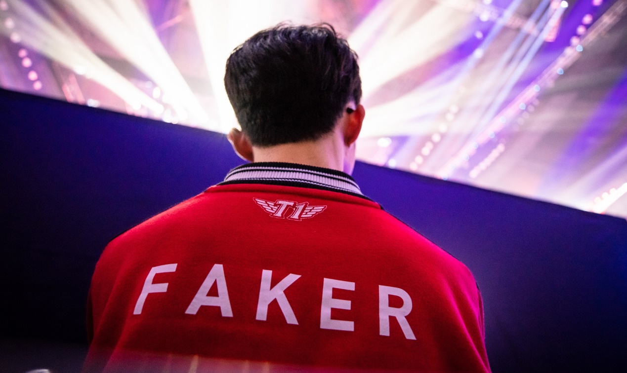 金泰相|Faker和Doinb进入退役倒计时！96一代职业选手，已成为最大龄老将