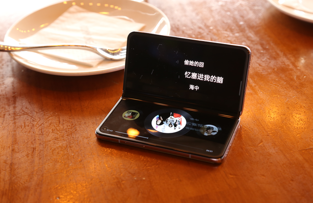 搜索引擎|剧迷和摄友速速看过来，Find N多角度自由悬停“超”有惊喜