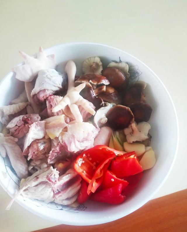 陈敏妍说情感|土鸡怎么做才好吃呢？