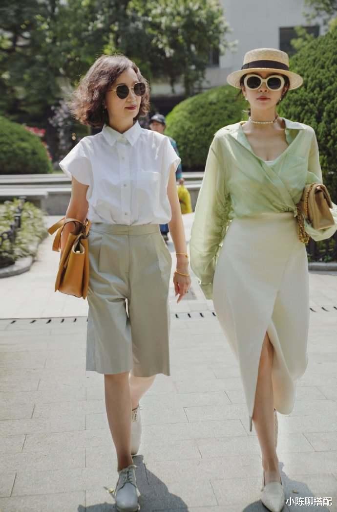 小陈聊搭配|谁说基础款只能搭出简约风?华丽感满满的夏日风情原来这么简单