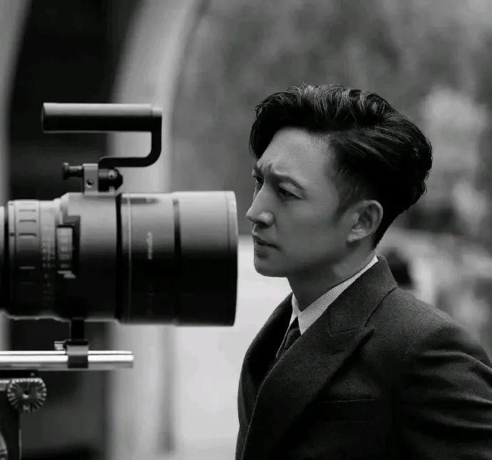 张智尧|男明星逃不过中年魔咒？40+身材颜值秒杀一众小鲜肉，越活越逆天