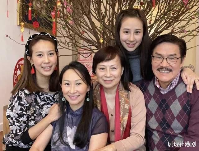 二胎|恭喜!35岁香港著名歌手宣布二胎产女,嫁科学家丈夫两年抱俩