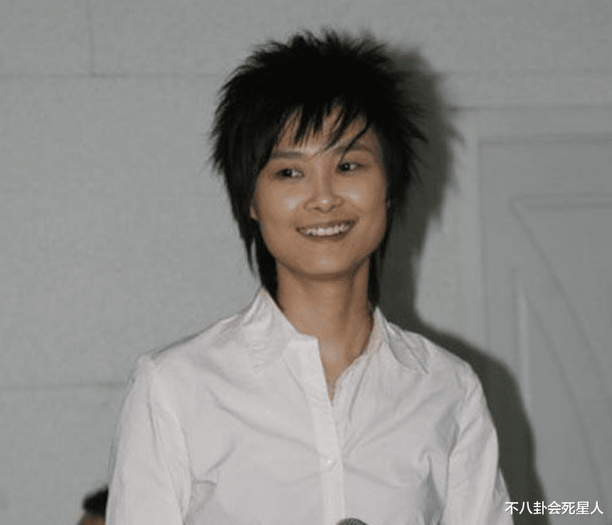 选秀|内地8位过气选秀艺人现状：劈腿毁掉事业，穷到只剩11块钱