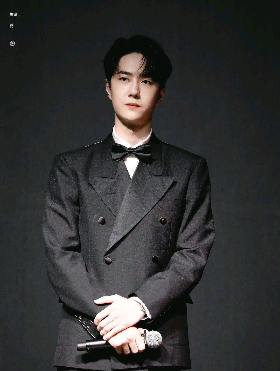 王一博|王一博好事频出，正能量形象出圈，两个“新身份”引人关注