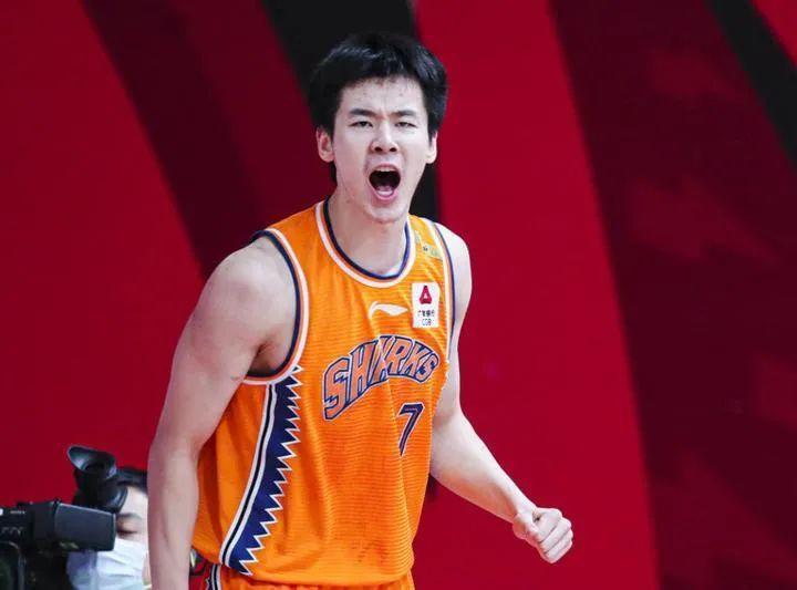 篮网队|CBA篮网队？李春江有望打造国产顶级三巨头，郭昊文恐难被重用