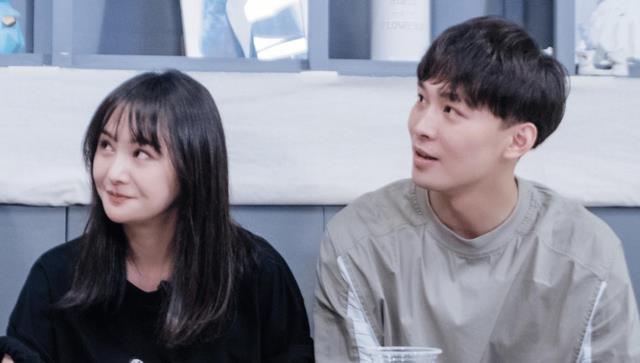 忧郁林黛玉|《女儿们的恋爱》前三季嘉宾，3对分手，1对结婚，还有1对被催婚