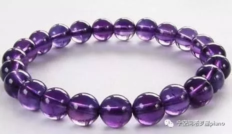 宁空间塔罗屋 宁空间塔罗屋 一周星程 10月31日-11月6日 天蝎座的新月