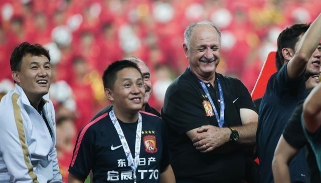 吴有情聊|国足又错失一位直接挺进世界杯的冠军教头,他是谁?