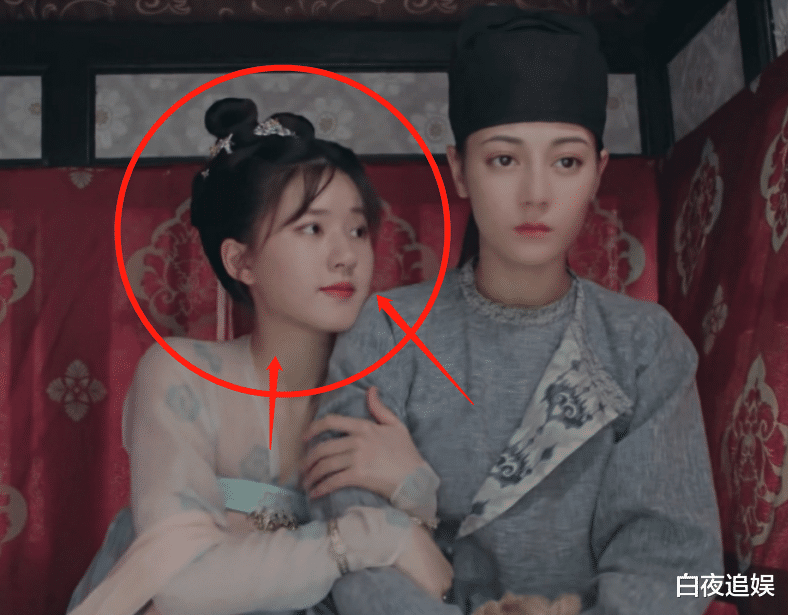 迪丽热巴|迪丽热巴私下性格如何？“弥弥古丽”发文告别，意外透露了实情