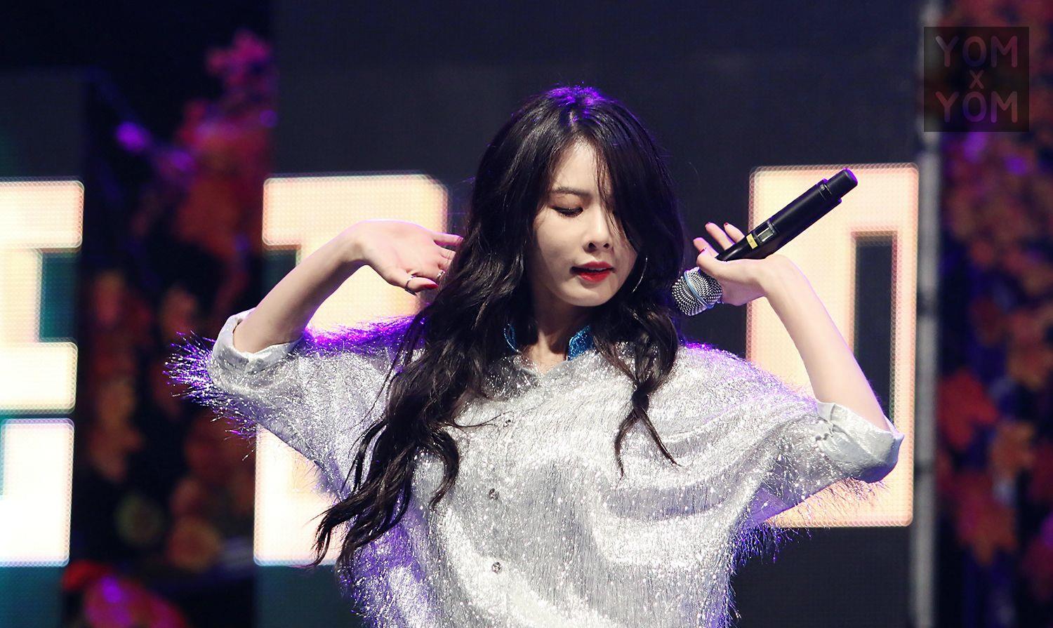 金泫雅|她出道大势却被迫退出，调整后人气再攀高峰，现在自爆身患抑郁症