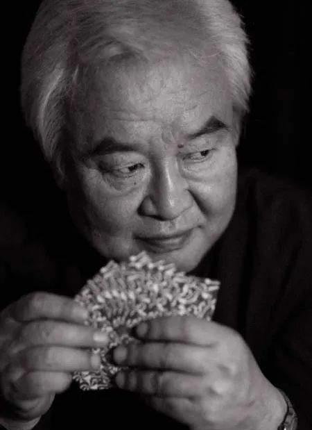 |当电影只剩下人情与尬吹，导演圈的选秀，展露烂片的诞生