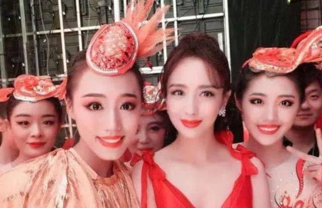 横店|横店“泛滥成灾”的校花, 温饱都不能解决, 却都想着“一夜成名”