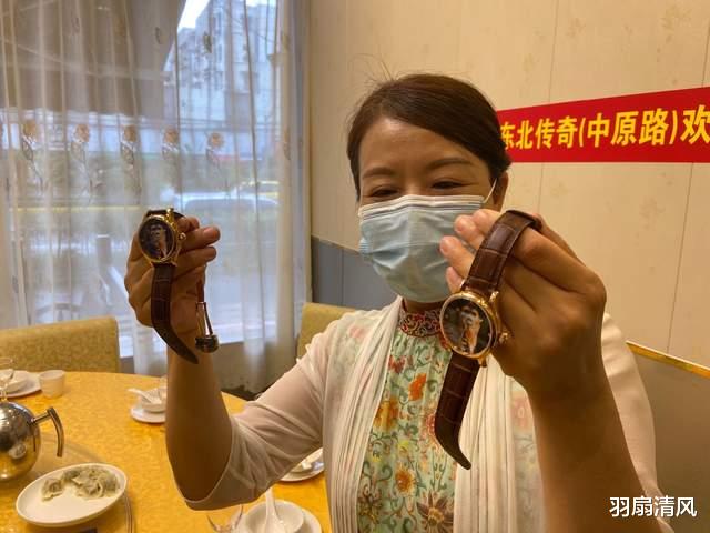 羽扇清风|熊磊：忘记年龄，忘记过去，做人要学会糊涂。网友：她恰恰是精明