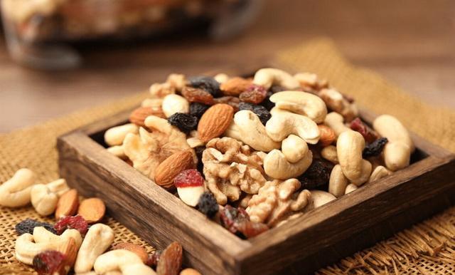 明日进入“三九天”,进补牢记“六个一”,应季而食,隆冬顺利过