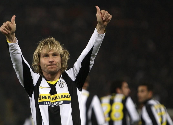 法国队|在足坛历史上，有那么几位球员在退役的时候，是最有价值的呢