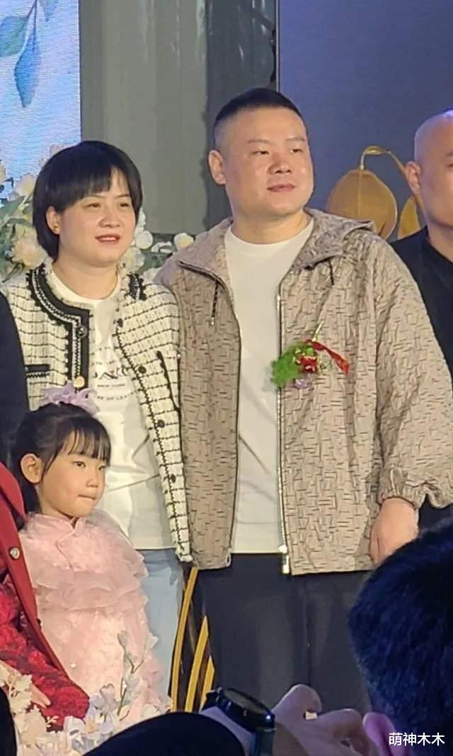 杨超越|明星返乡待遇各不同：杨超越刘嘉玲少人识，草根明星人气最旺