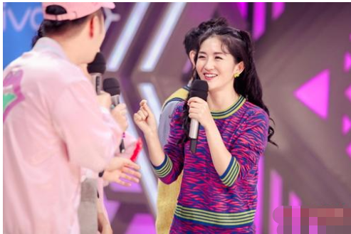 闫妮|谢娜只做一期央视主持人就被换掉,发生了什么?央视给出12字评价