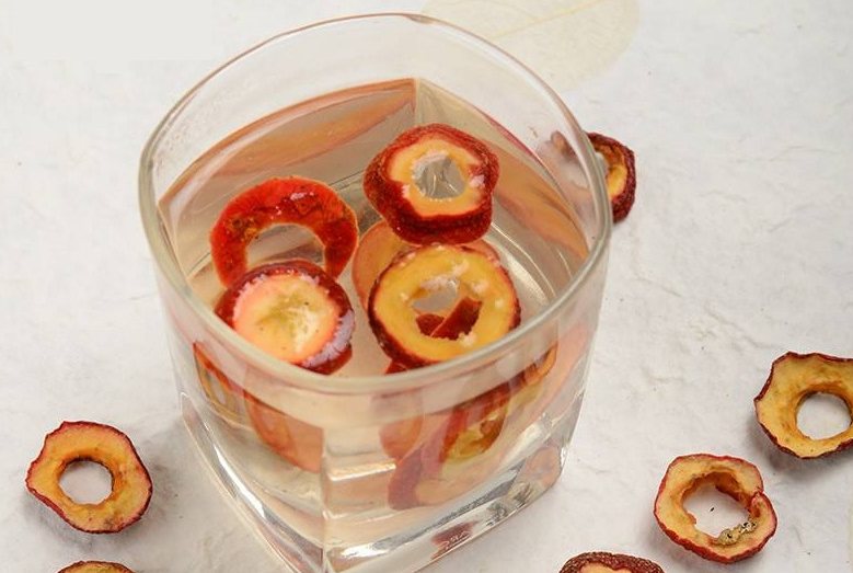 高血脂|血液“稀释剂”被找到，白开水排第4，“第1”很多人没注意