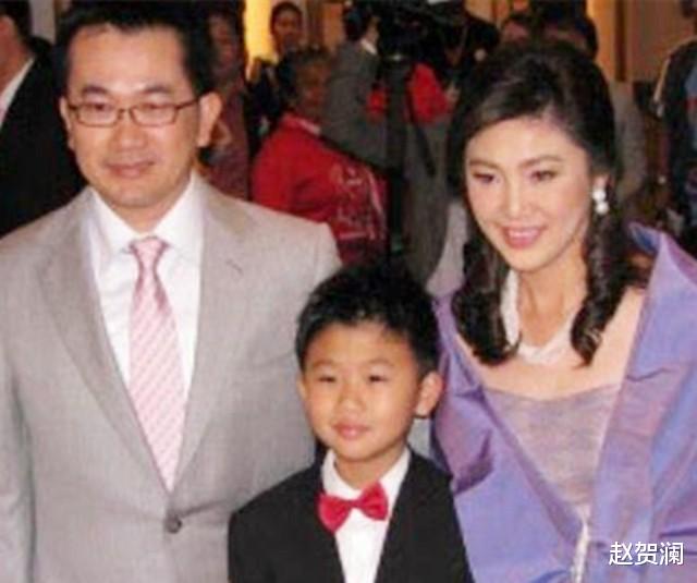英拉|英拉逃往国外之后，泰国政府是怎么对待英拉丈夫和儿子的？