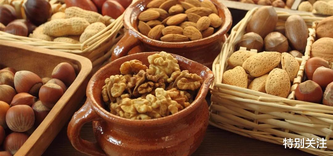 特别关注 冬季宁可不吃肉，也要多吃这3种零食，营养美味比吃肉还香！