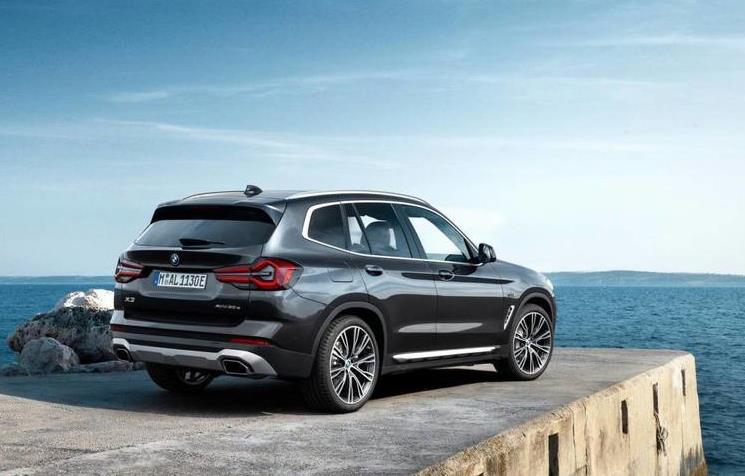 宝马X3|新款宝马X3实车来了，2.0T爆发252马力，果断放弃Q5L